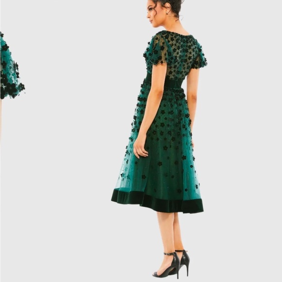 MAC DUGGAL Velvet Flower Embellished Midi Dress - Picture 3 of 11